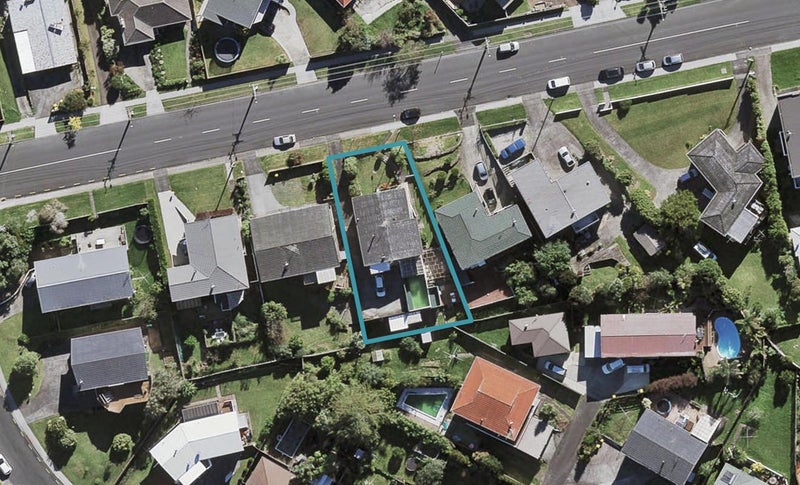 95 Coronation Road, Hillcrest, Auckland - Carousel 1