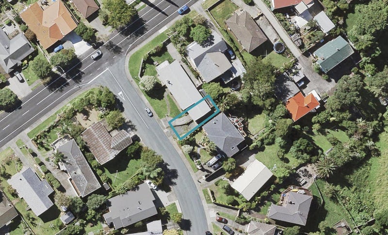 2D Finnerty Avenue, Bucklands Beach, Auckland - Carousel 1
