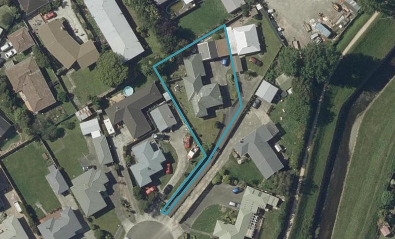 19 Belvedere Crescent, Takaro, Palmerston North - Carousel 1