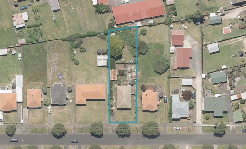 22 Swiss Avenue, Gonville, Whanganui - Carousel 1
