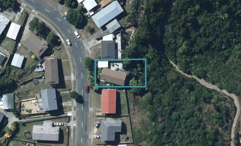 24 Sombrero View, Ascot Park, Porirua - Carousel 1