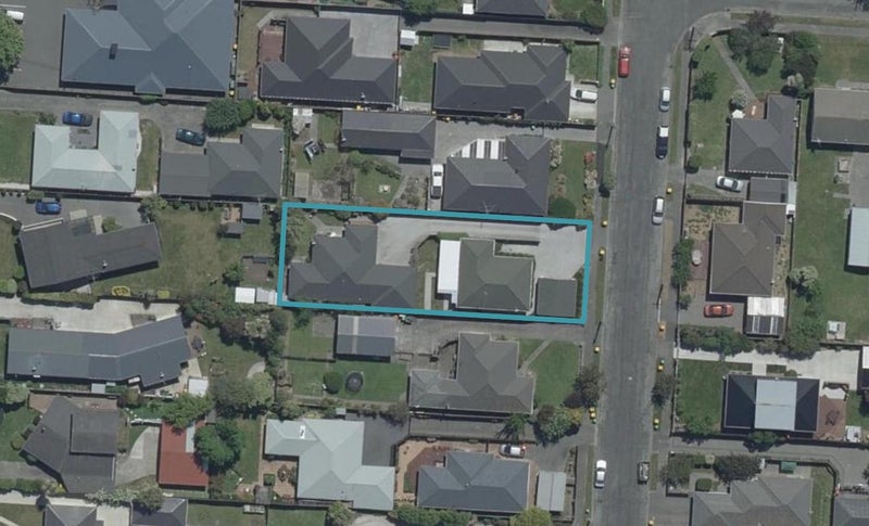 2/19 Munro Street, Redwood, Christchurch - Carousel 1