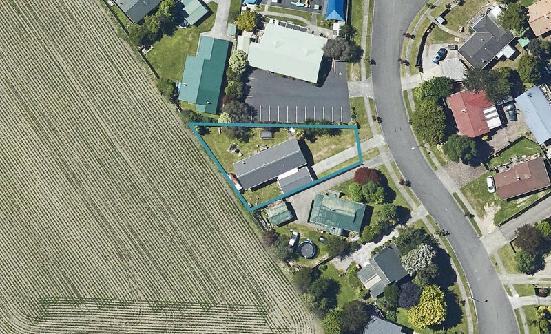 8 Bronte Place, Owhata, Rotorua - Carousel 1