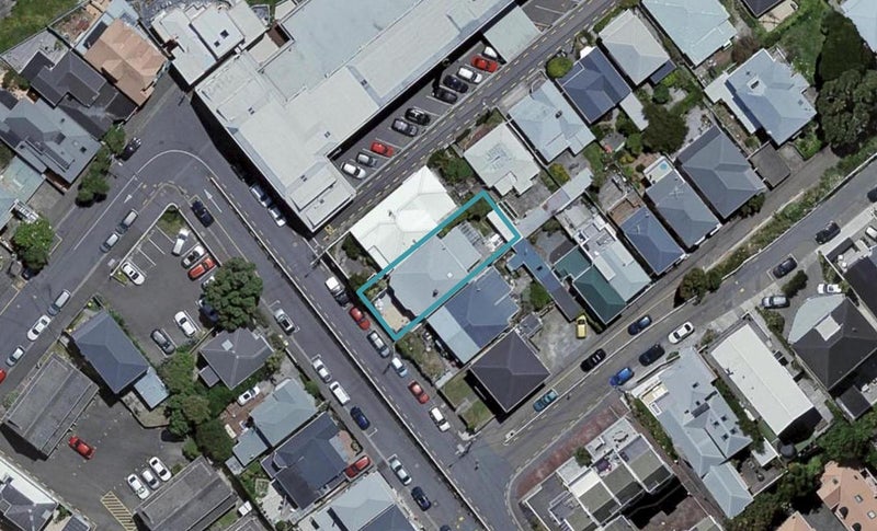 79 Roxburgh Street, Mount Victoria, Wellington - Carousel 1