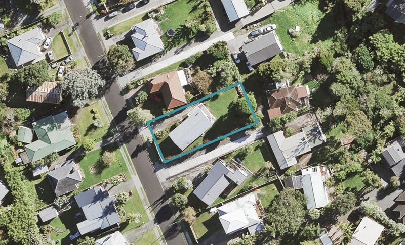 49 Caronia Crescent, Lynfield, Auckland - Carousel 1