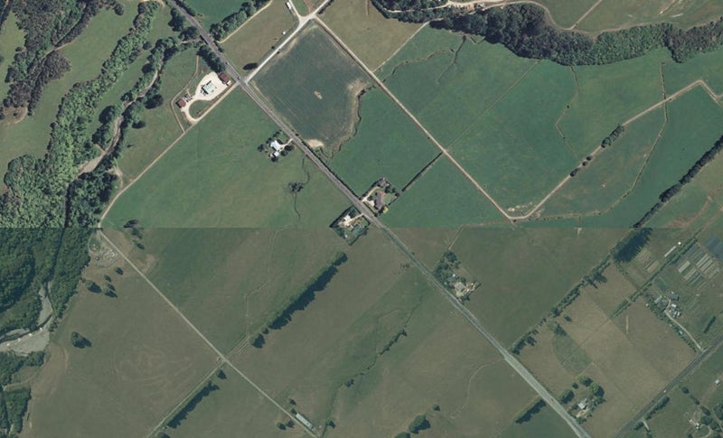 701 Takaka-Collingwood Highway, Puramahoi - Carousel 1