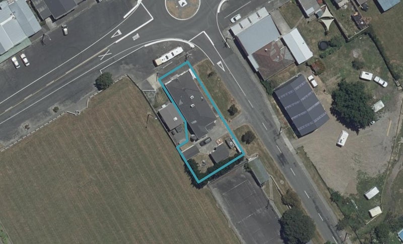 57 Willoughby Street, Halcombe, Feilding - Carousel 1