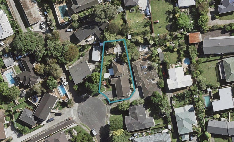 11 Freshney Place, Hillpark, Auckland - Carousel 1
