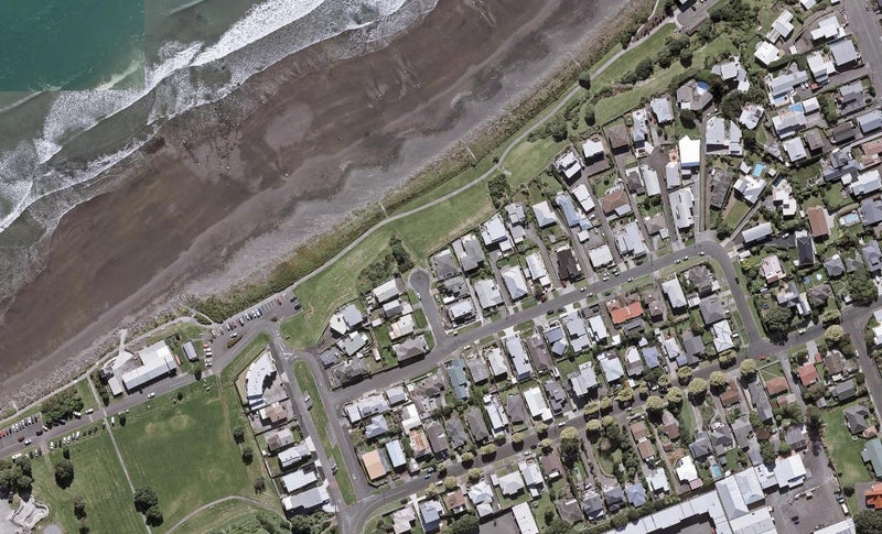 1 Seaton Street, Strandon, New Plymouth - Carousel 1