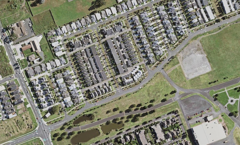 3 Hakawai Avenue, Takanini, Auckland - Carousel 1