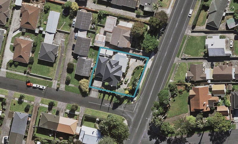 58 Kolmar Road, Papatoetoe, Auckland - Carousel 1
