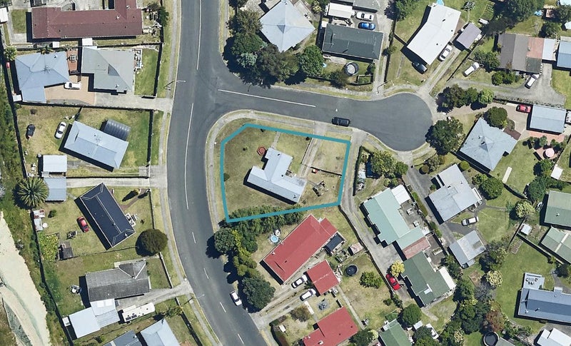 2 Weymouth Place, Mount Maunganui, Mount Maunganui - Carousel 1