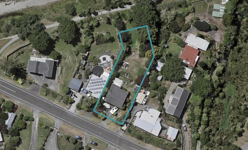 25 Makora Road, Otaihanga, Paraparaumu - Carousel 1