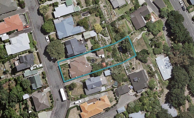 5 Coleman Terrace, Hospital Hill, Napier - Carousel 1