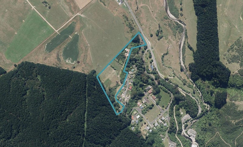 46 Beech Street, Shannon, Palmerston North - Carousel 1
