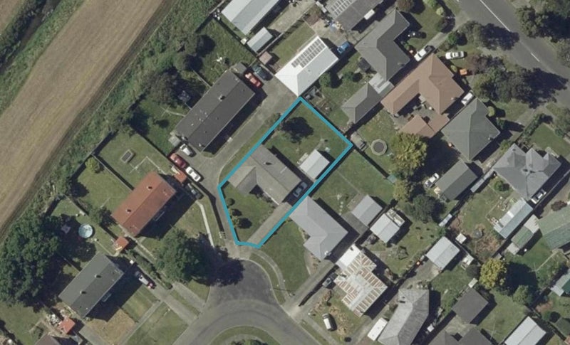 49 Stephens Crescent, Highbury, Palmerston North - Carousel 1