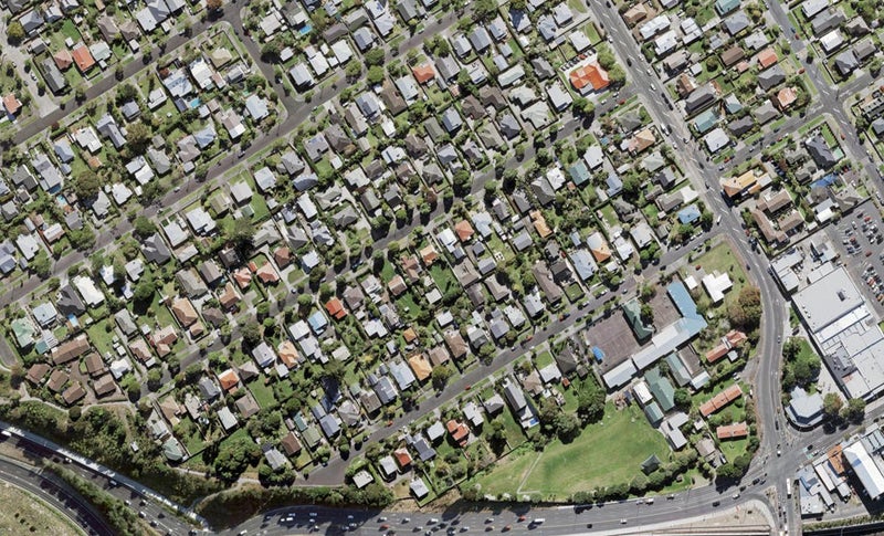 28D Alberta Street, Point Chevalier, Auckland - Carousel 1