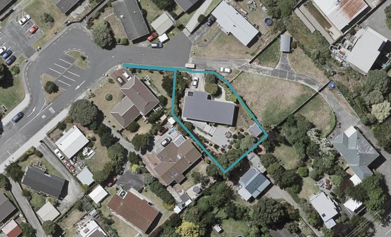 28 Arnold Grove, Paraparaumu Beach, Paraparaumu - Carousel 1