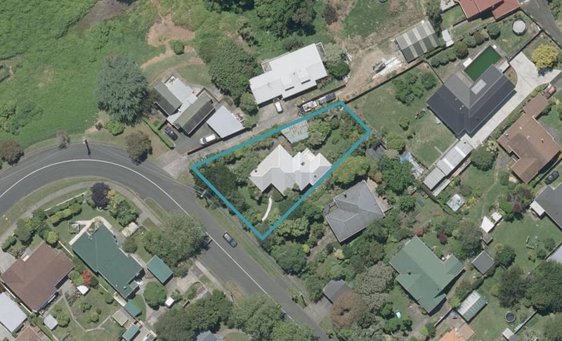 32 Peakes Road, Saint Johns Hill, Whanganui - Carousel 1