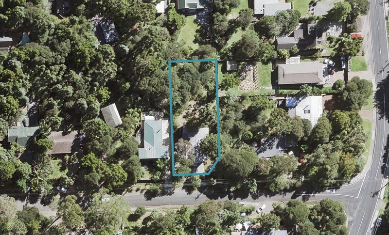 4 Brownie Road, Laingholm, Auckland - Carousel 1