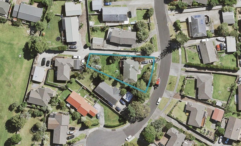 21 Roick Parade, Glen Eden, Auckland - Carousel 1