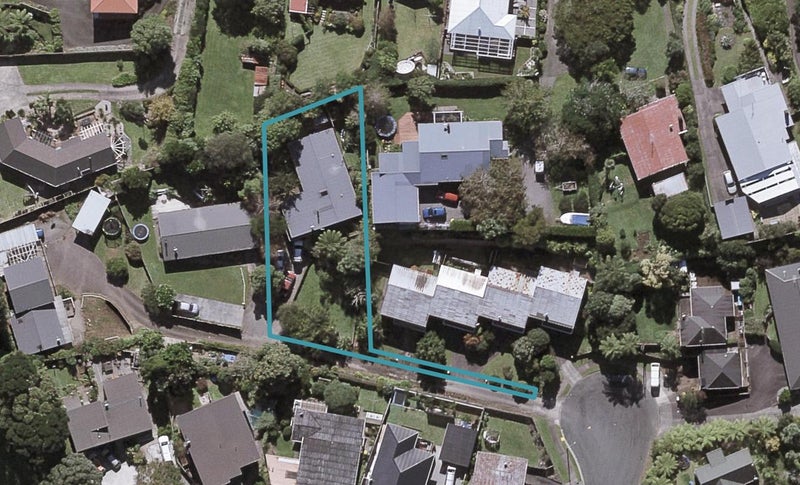 15A Leatham Avenue, Strandon, New Plymouth - Carousel 1
