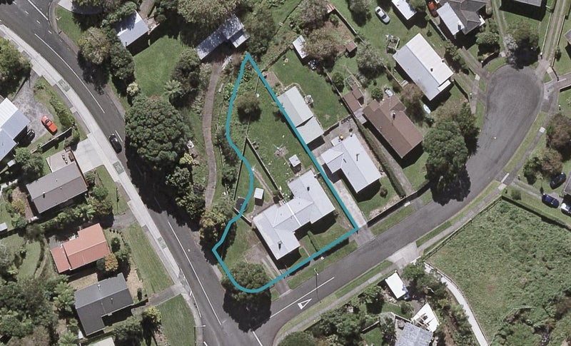 1 Botany Place, Blagdon, New Plymouth - Carousel 1