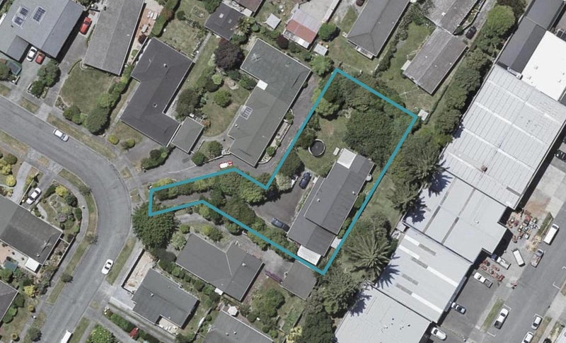 38 Rewarewa Crescent, Waikanae, Waikanae - Carousel 1
