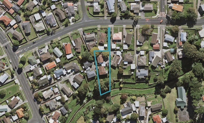 2/112 Hillcrest Road, Papatoetoe, Auckland - Carousel 1