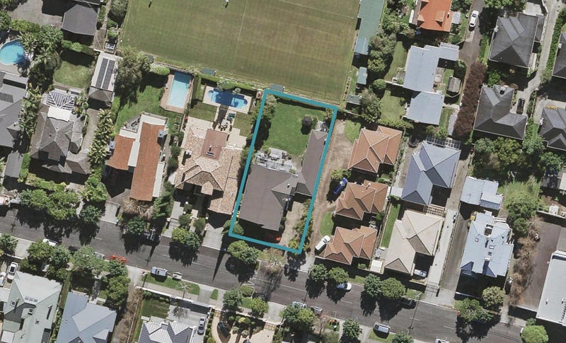 9 King George Avenue, Epsom, Auckland - Carousel 1