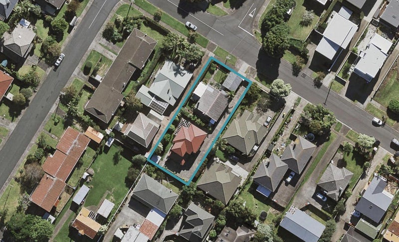 29 Horotutu Road, Greenlane, Auckland - Carousel 1