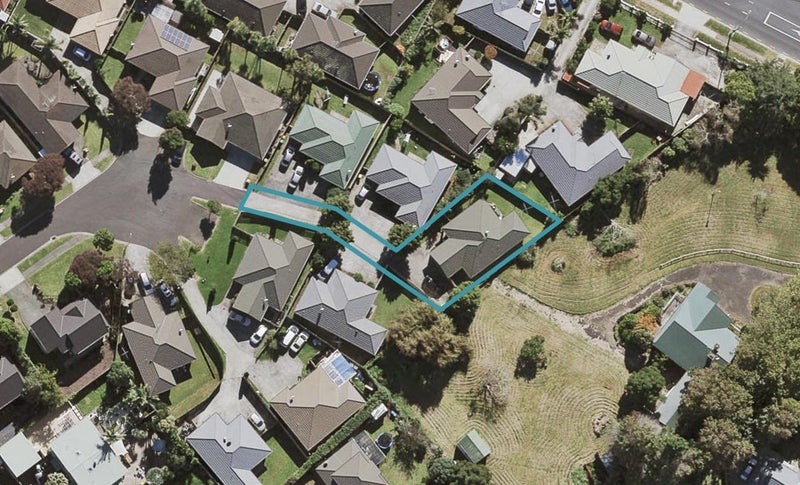 18 Saybrook Place, Mangere, Auckland - Carousel 1