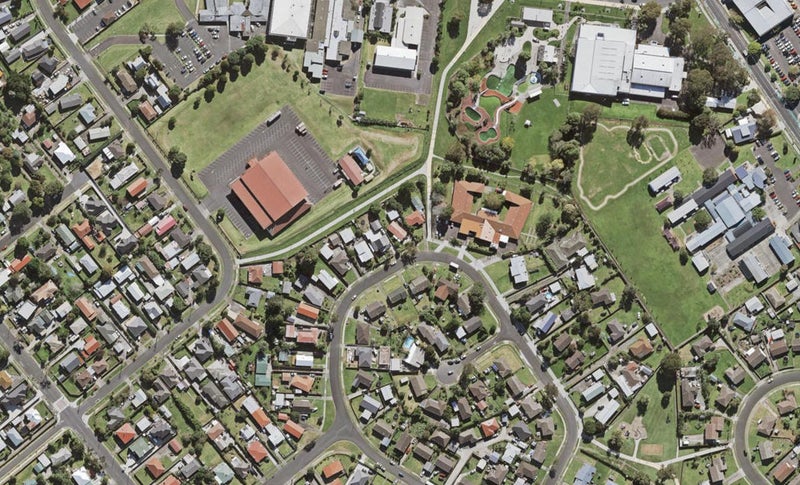 26 Windrush Close, Mangere, Auckland - Carousel 1