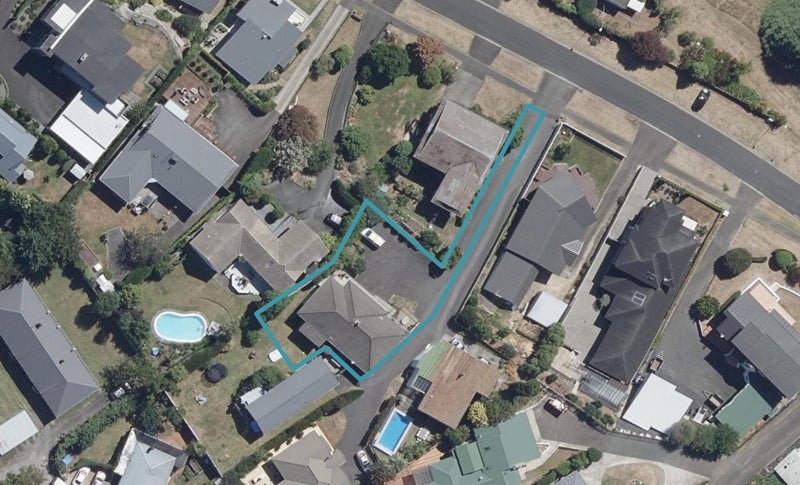 45 St Andrews Terrace, St Andrews, Hamilton - Carousel 1