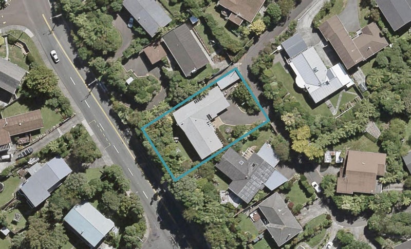 31 Bedford Grove, Kelson, Lower Hutt - Carousel 1