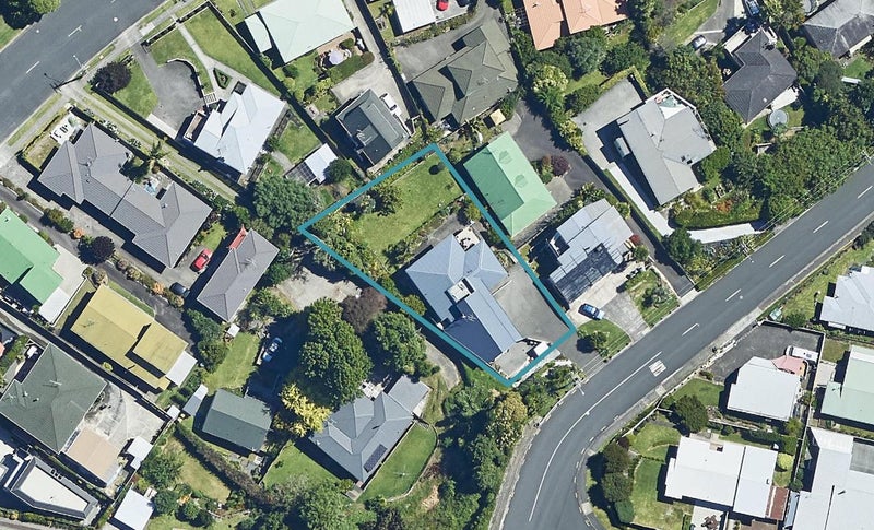 19 Grange Road, Otumoetai, Tauranga - Carousel 1