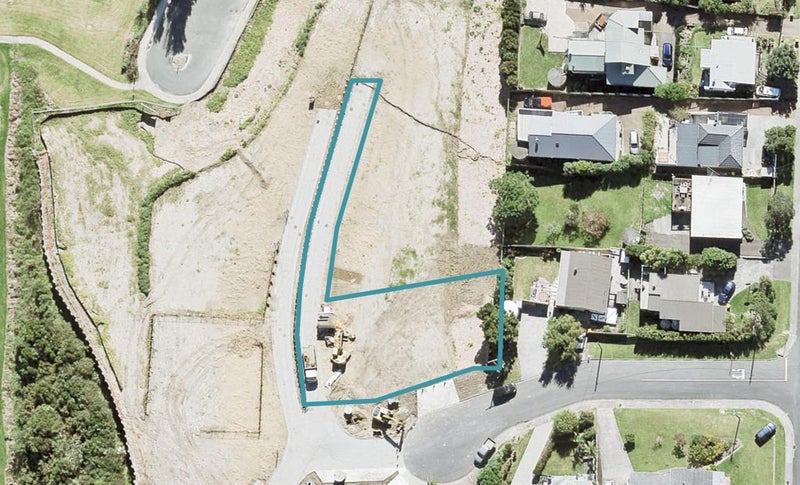 1 Waititiro Rise, Stanmore Bay, Whangaparaoa - Carousel 1