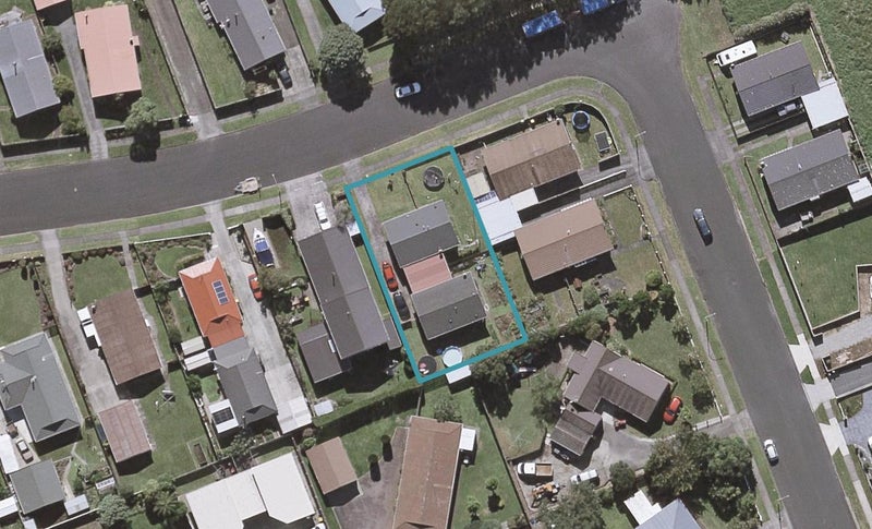 222 Parklands Avenue, Bell Block, New Plymouth - Carousel 1