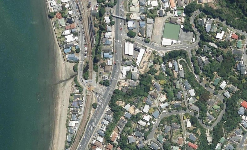 192 St Andrews Road, Plimmerton, Porirua - Carousel 1