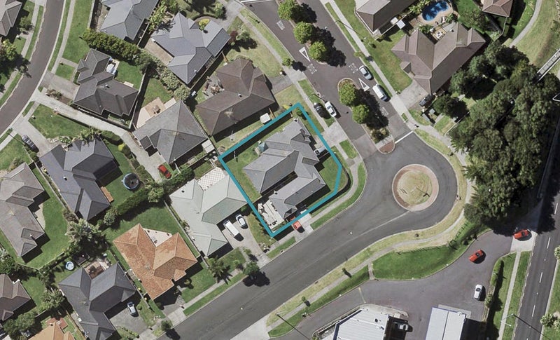 35 Craigavon Drive, East Tamaki, Auckland - Carousel 1