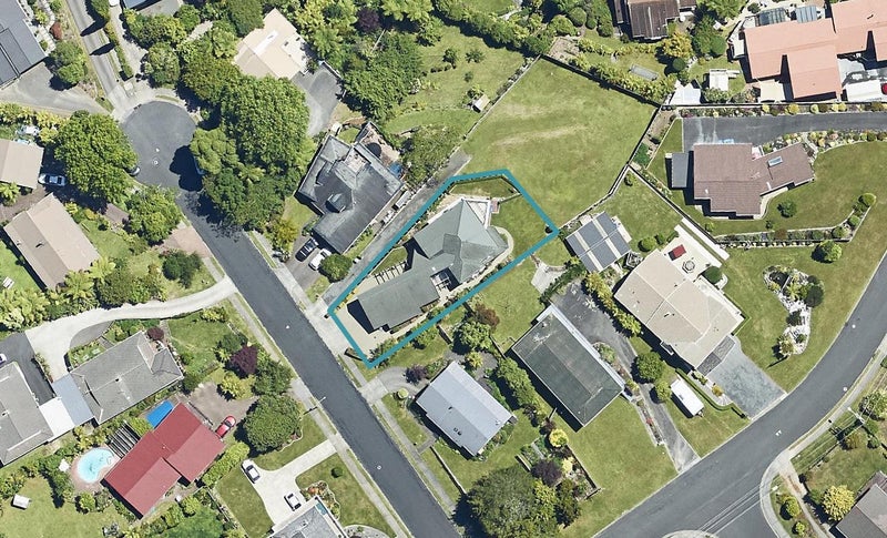 3 Haratua Place, Springfield, Rotorua - Carousel 1