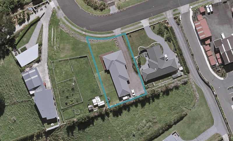 27 Manadon Street, Spotswood, New Plymouth - Carousel 1