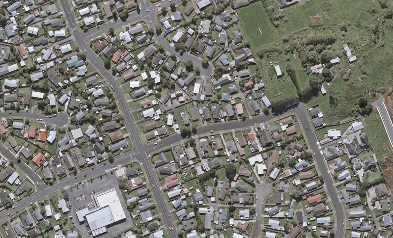 211 Parklands Avenue, Bell Block, New Plymouth - Carousel 1