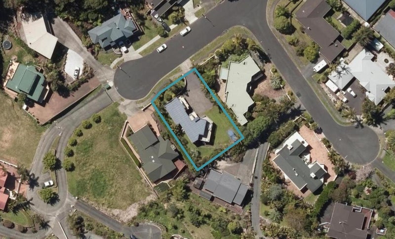 21 Magnolia Avenue, Kamo, Whangarei - Carousel 1