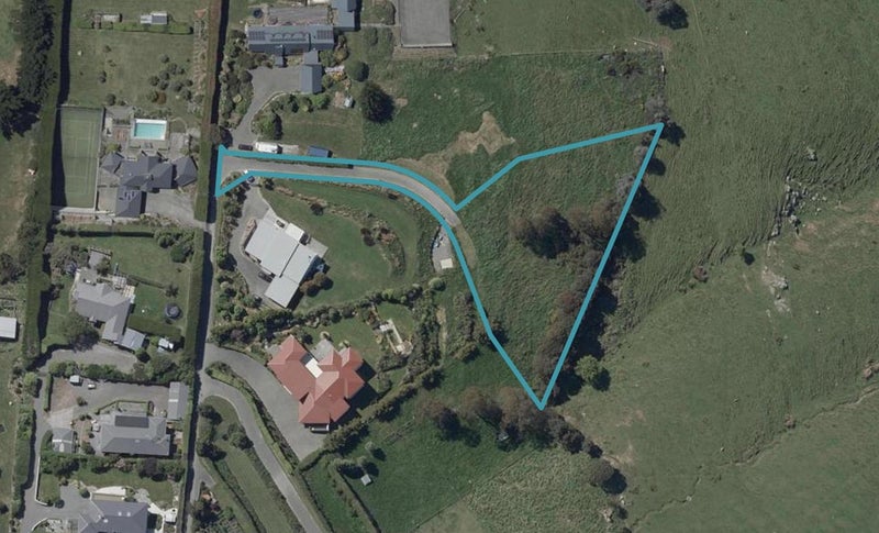 351 Mount Pleasant Road, Mount Pleasant, Christchurch - Carousel 1