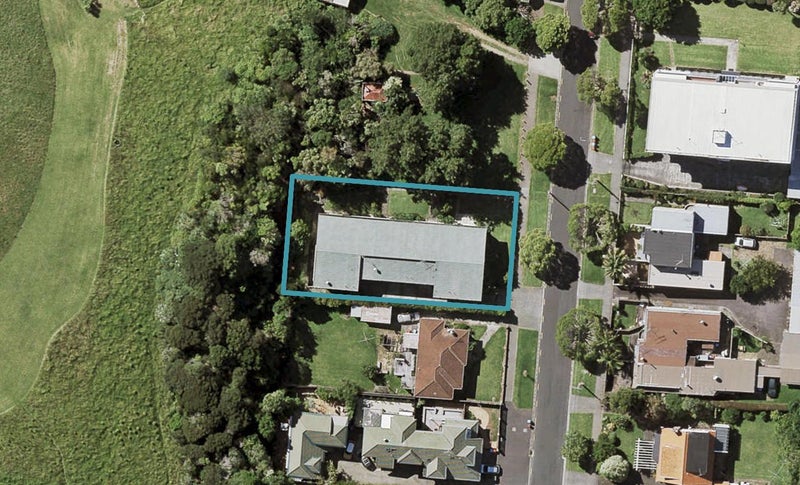 4/25 Atkin Avenue, Mission Bay, Auckland - Carousel 1