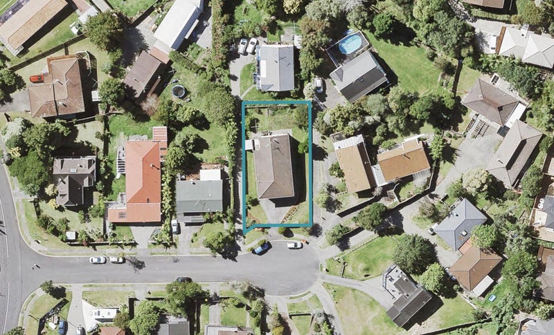 9 Dianthus Place, Browns Bay, Auckland - Carousel 1