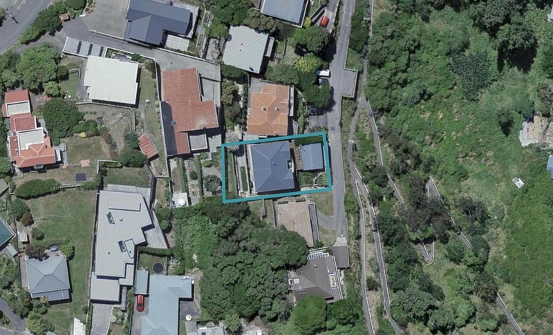 16 Khyber Road, Seatoun, Wellington - Carousel 1