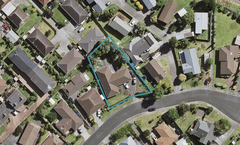 6 Miriam Corban Heights, Henderson, Auckland - Carousel 1