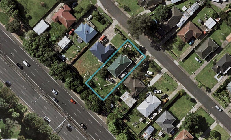 29 Cooper Crescent, Otara, Auckland - Carousel 1